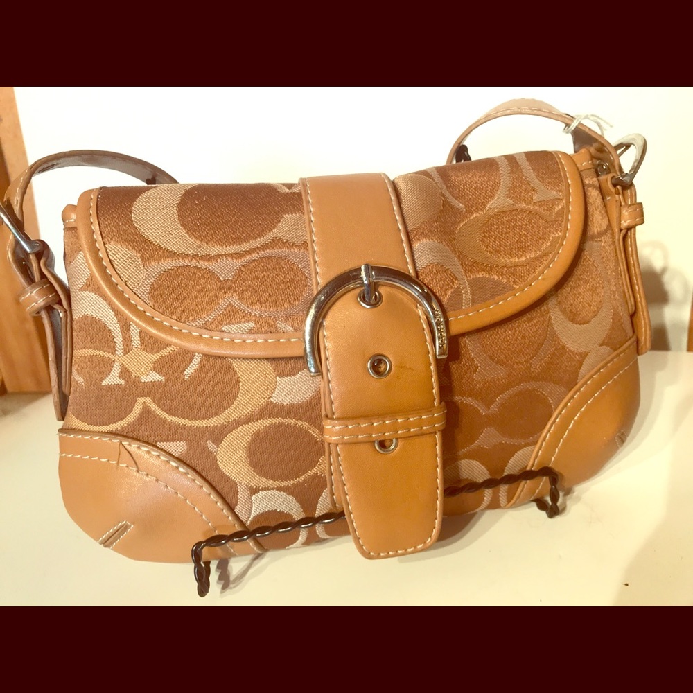 Coach purse handbag
